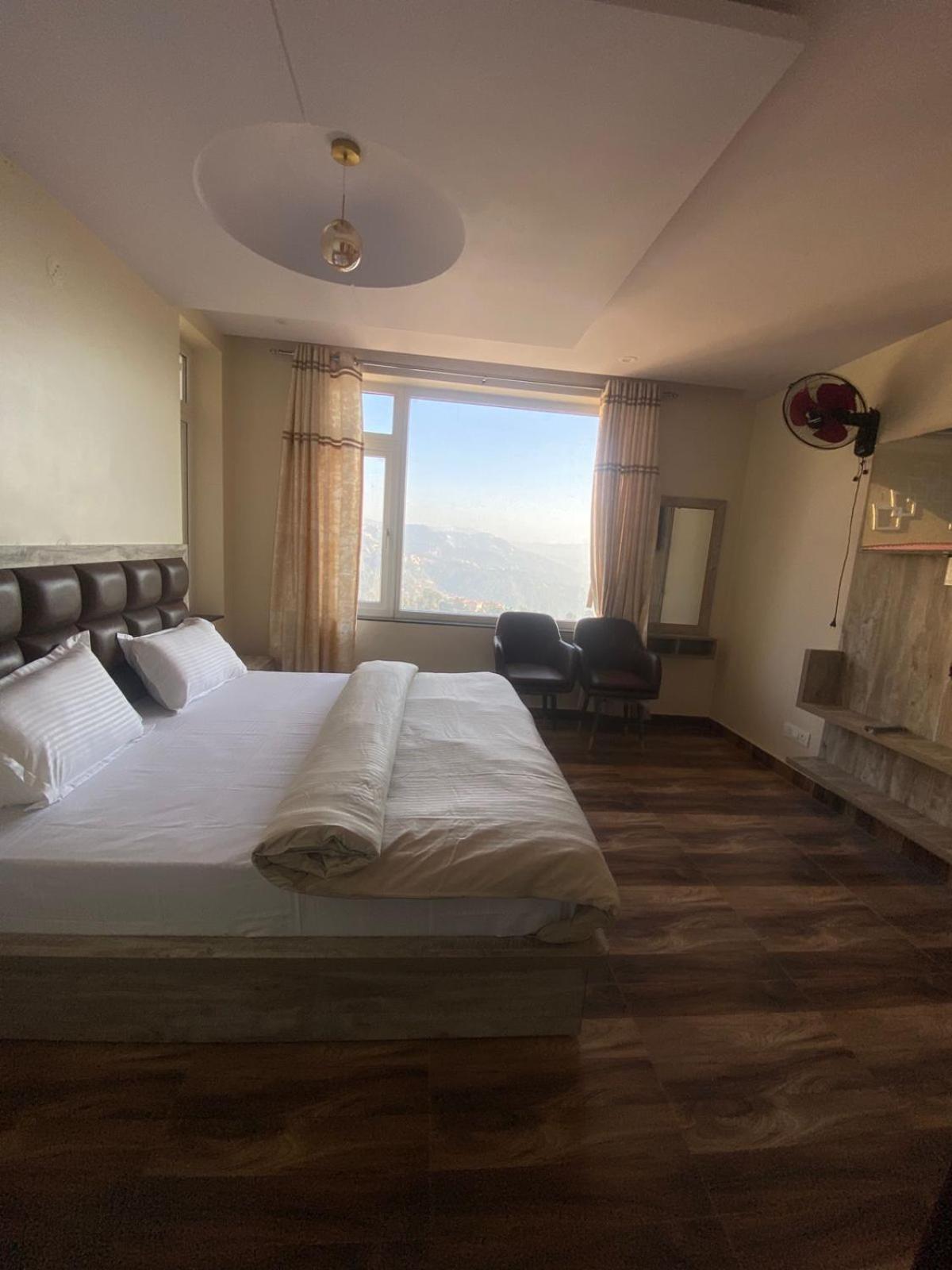 Harmony Heights Hotel Shimla Ngoại thất bức ảnh